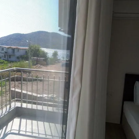 Casa vacanze Muhtesem Deniz Manzarali Ada Bogazi Evleri *